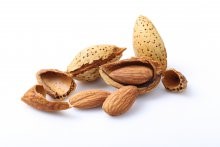 Almonds,Nut,With,Shell,Seed,Isolated,On,White,Background.,Raw